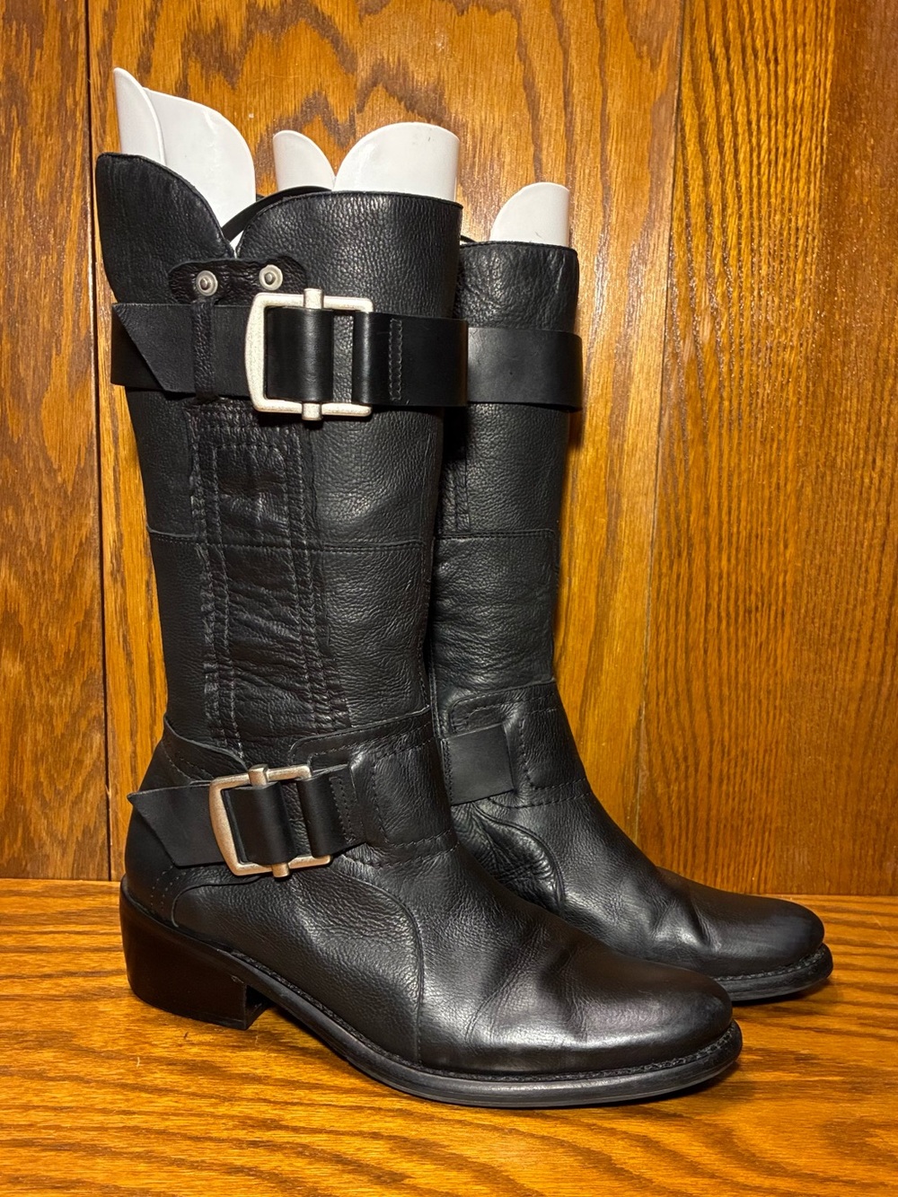 Vera Wang Lavender Moto Harness Buckle Mid-Calf Boots Black Leather Approx. Sz 8